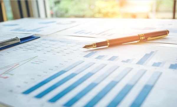 如何注册上海公司酒类许可证、食品许可证？